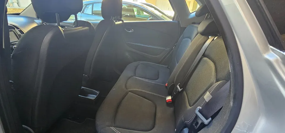 Renault Captur — foto 14